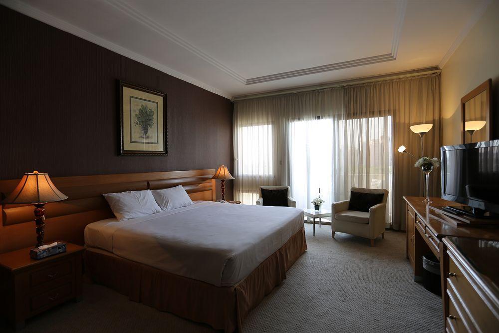 New Park Hotel Kuwejt Zewnętrze zdjęcie