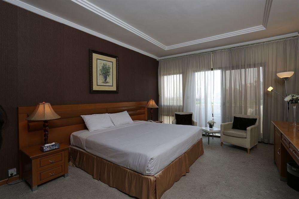 New Park Hotel Kuwejt Zewnętrze zdjęcie