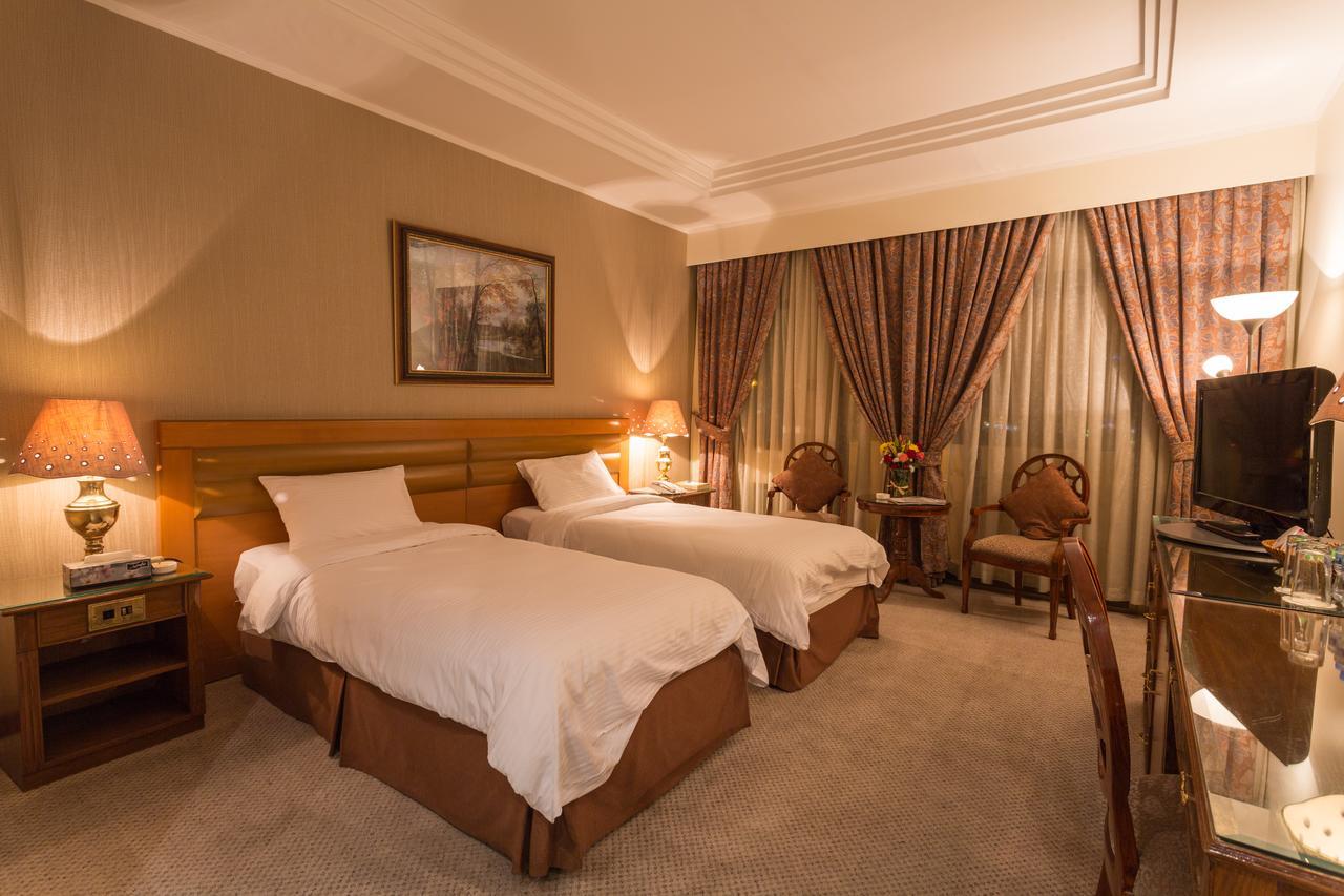 New Park Hotel Kuwejt Zewnętrze zdjęcie