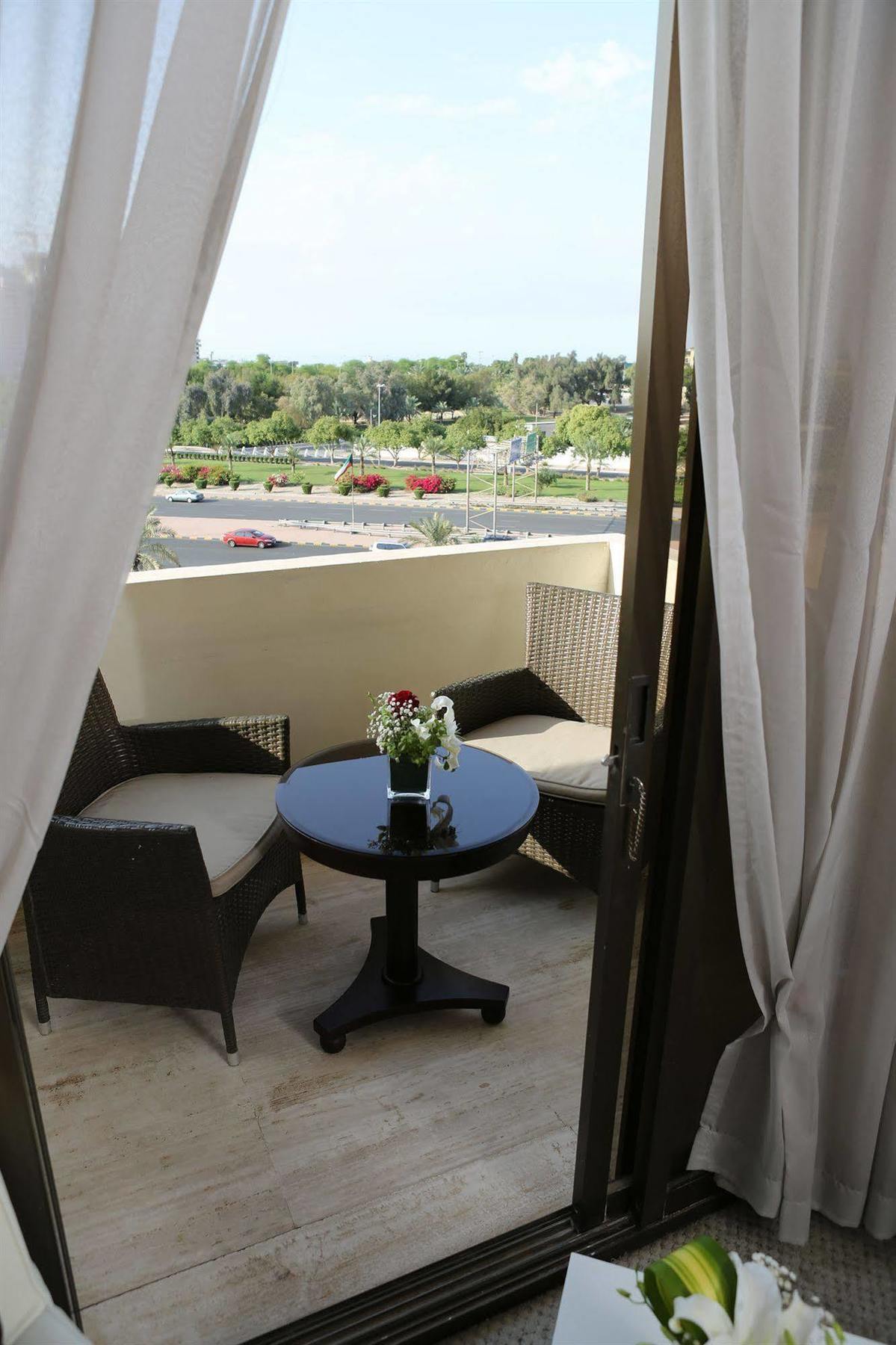 New Park Hotel Kuwejt Zewnętrze zdjęcie